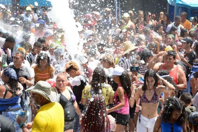 SIDA acecha en Carnaval: Panamá lidera casos en Centroamérica