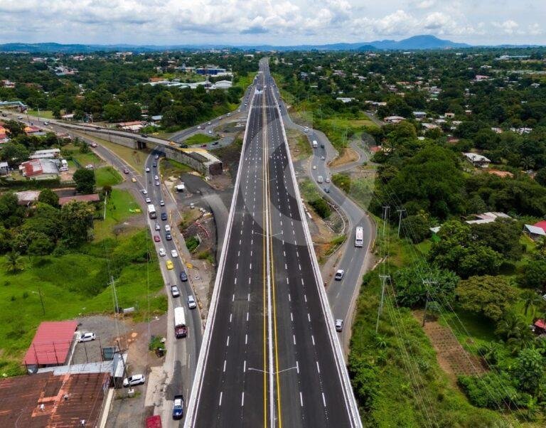 Habilitan viaducto del Corredor de Las Playas